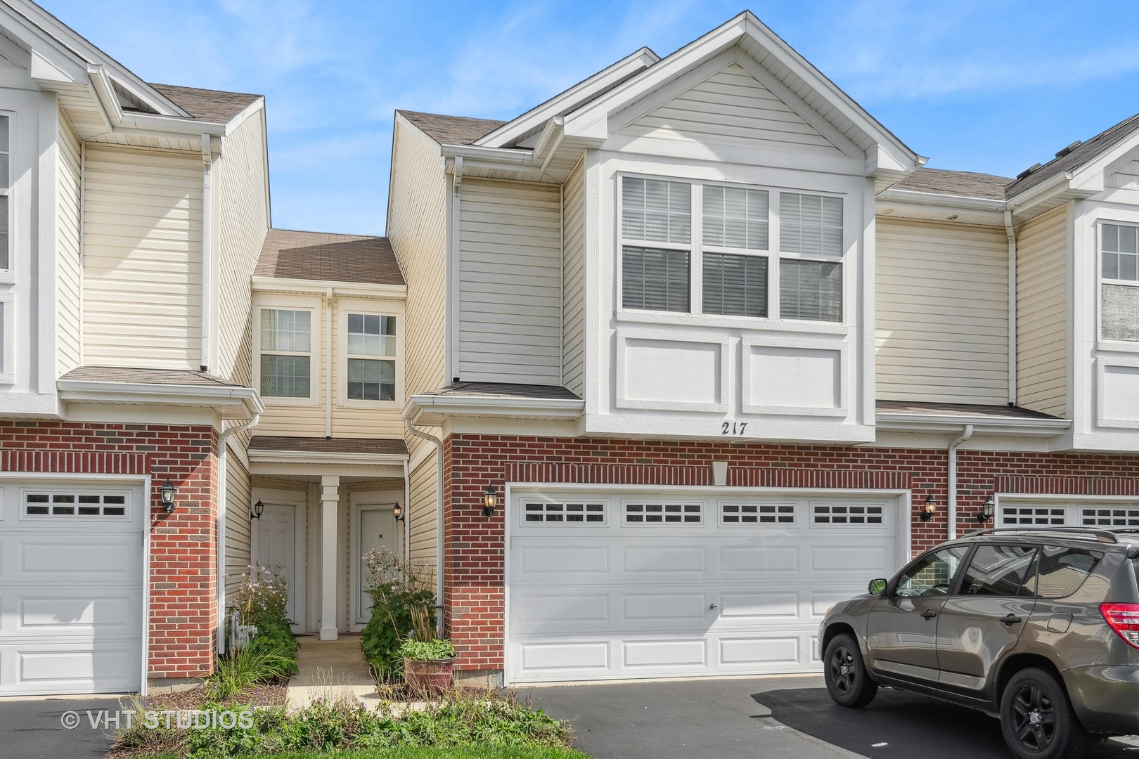217 S Alder Creek Drive, Romeoville, IL 60446
