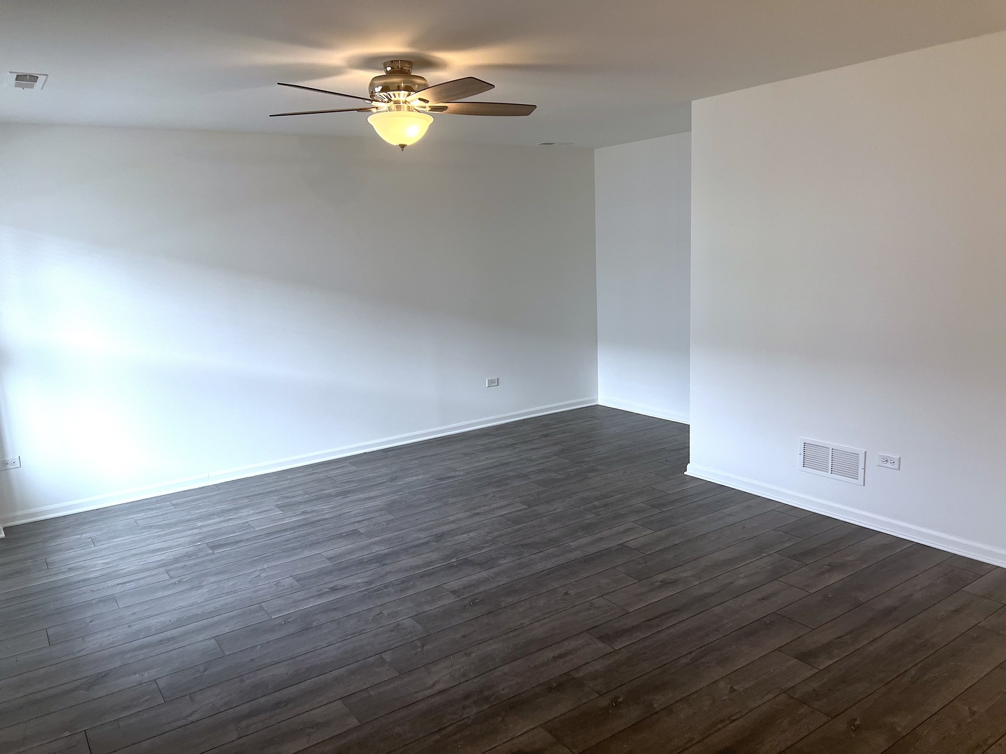 4221 Chelsea Manor Circle, Aurora, IL 60504
