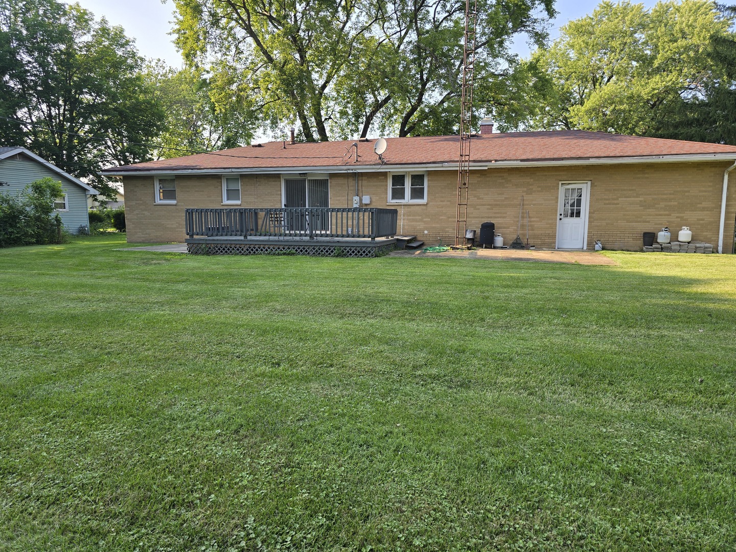 3828 E Lakeview Drive, Kankakee, IL 60901