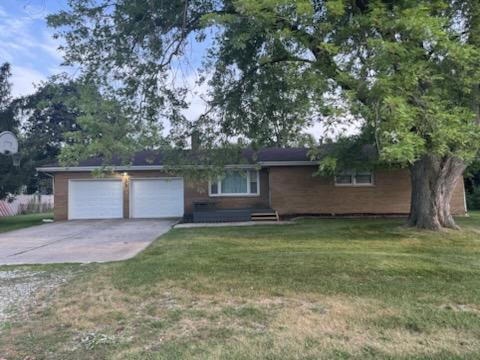 3828 E Lakeview Drive, Kankakee, IL 60901