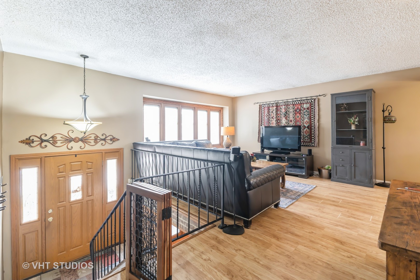 7444 Nottingham Drive, Tinley Park, IL 60477