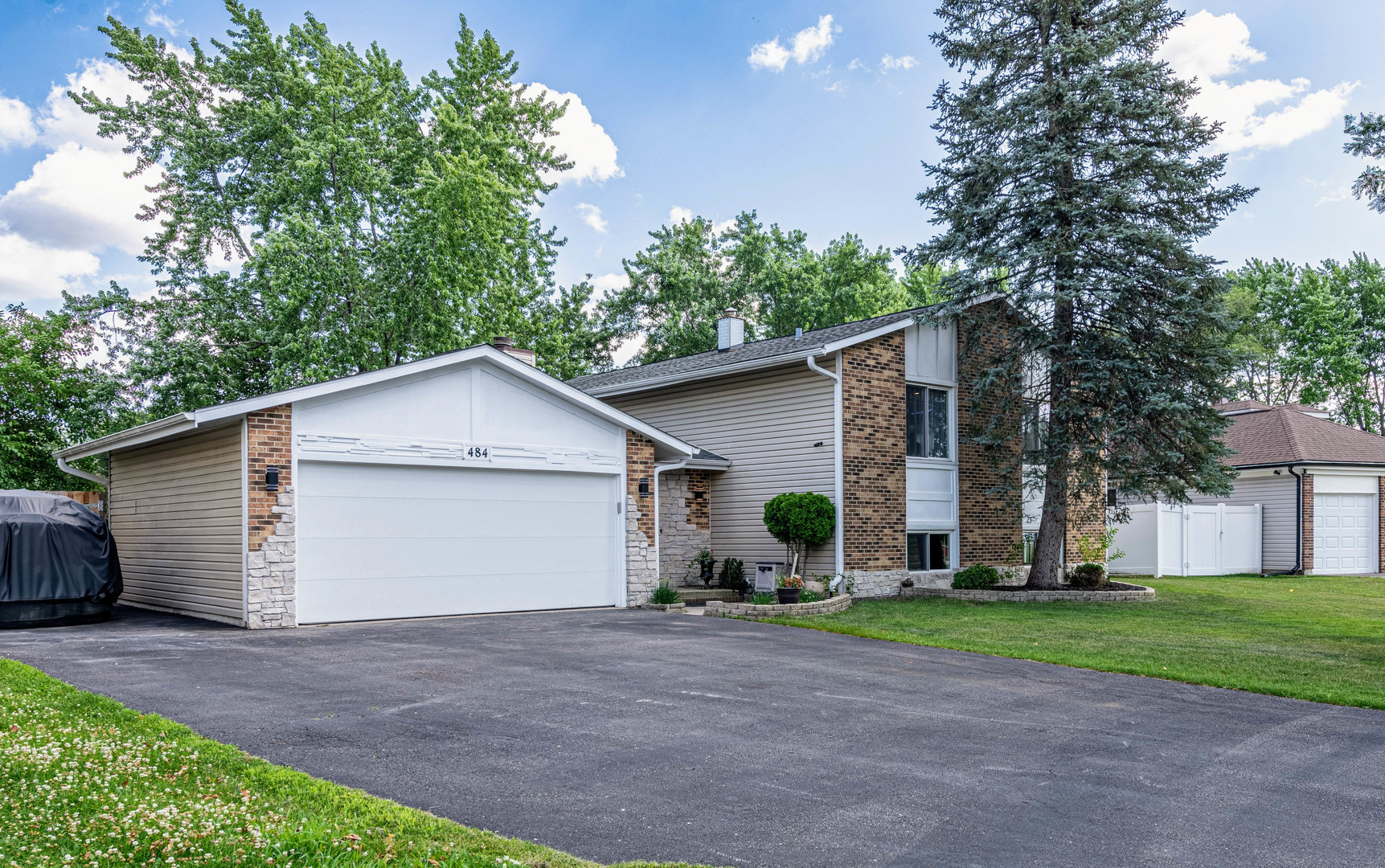 484 VALLEYVIEW Drive, Bartlett, IL 60103