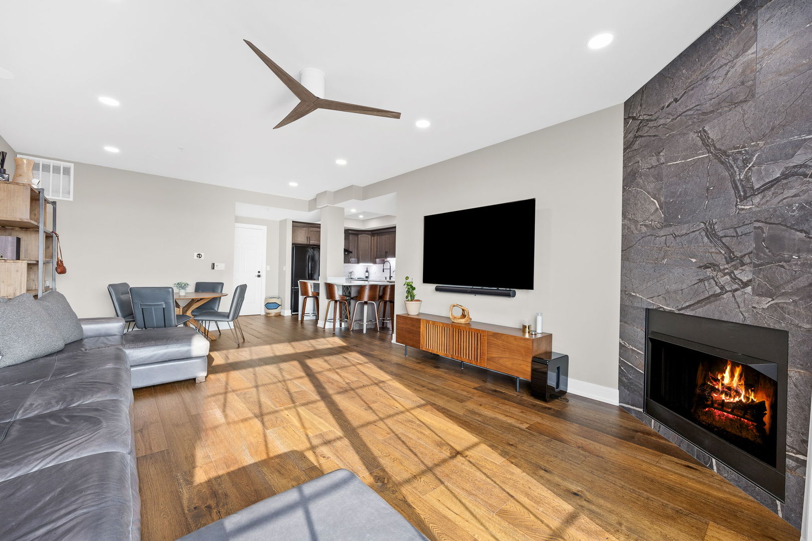 5329 Main Street #502, Downers Grove, IL 60515