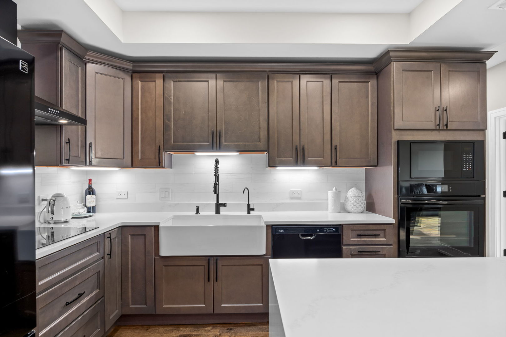 5329 Main Street #502, Downers Grove, IL 60515