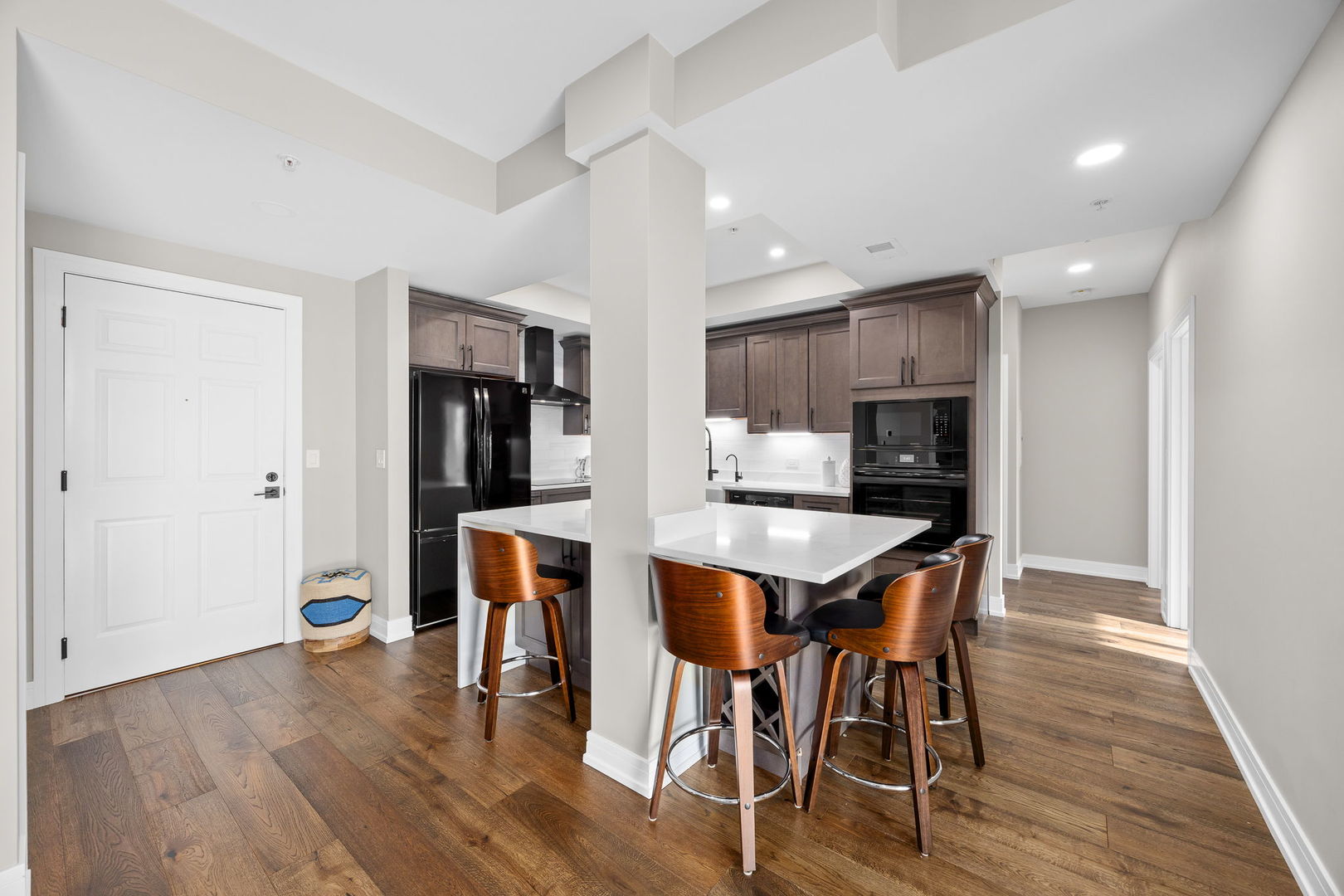 5329 Main Street #502, Downers Grove, IL 60515