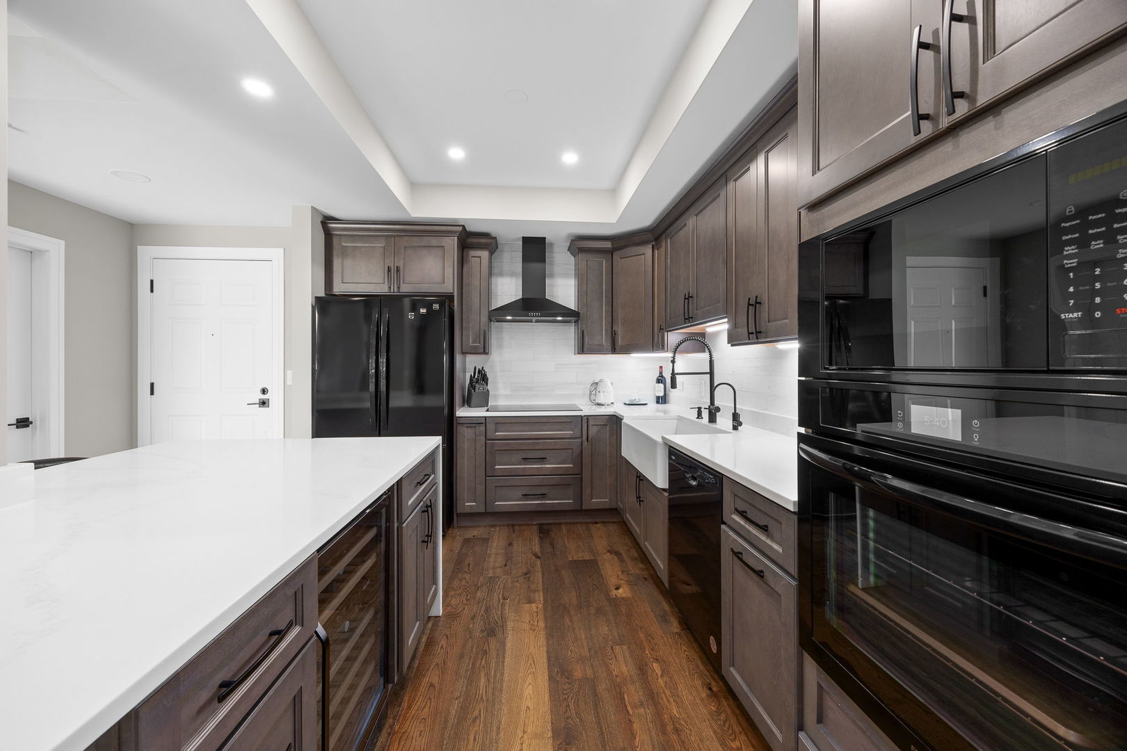 5329 Main Street #502, Downers Grove, IL 60515