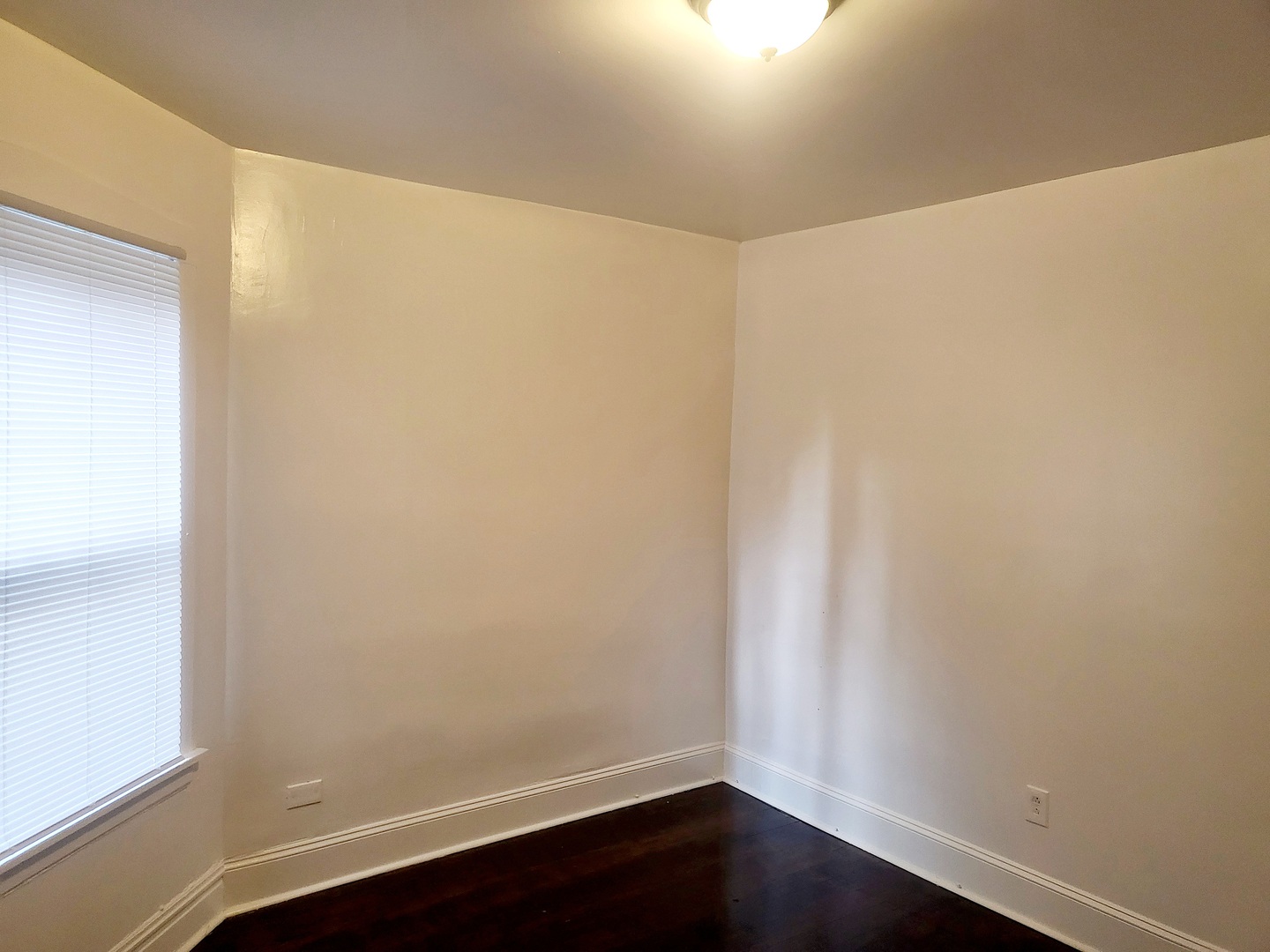 7741 S Yates Boulevard #2, Chicago, IL 60649