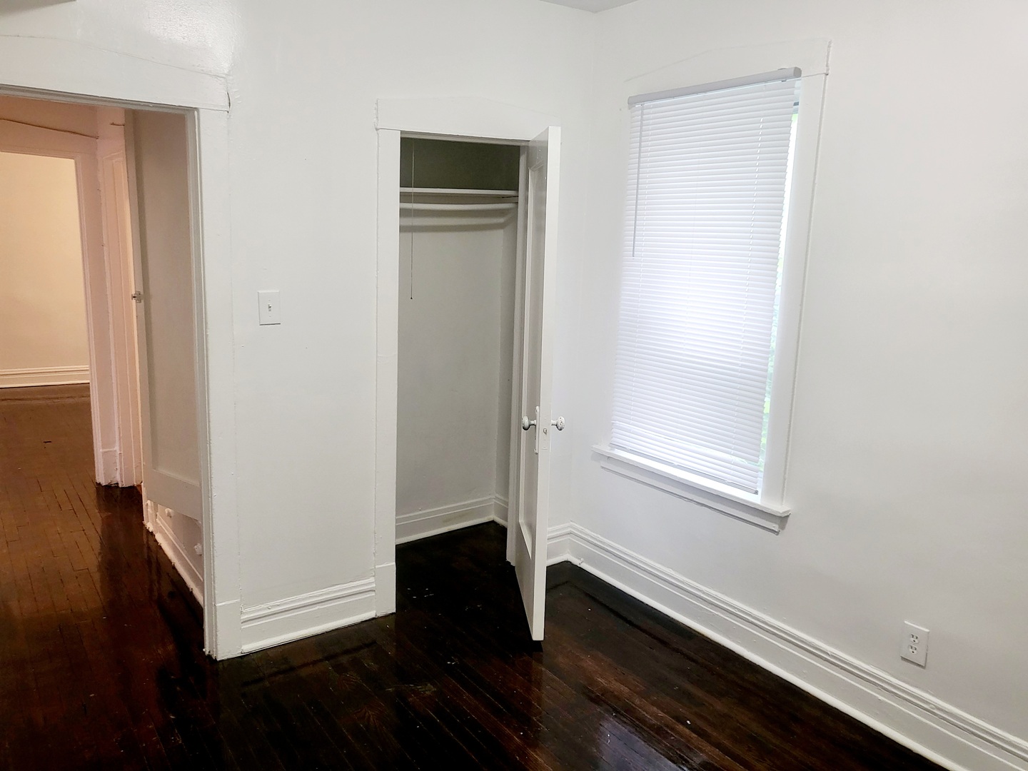 7741 S Yates Boulevard #2, Chicago, IL 60649