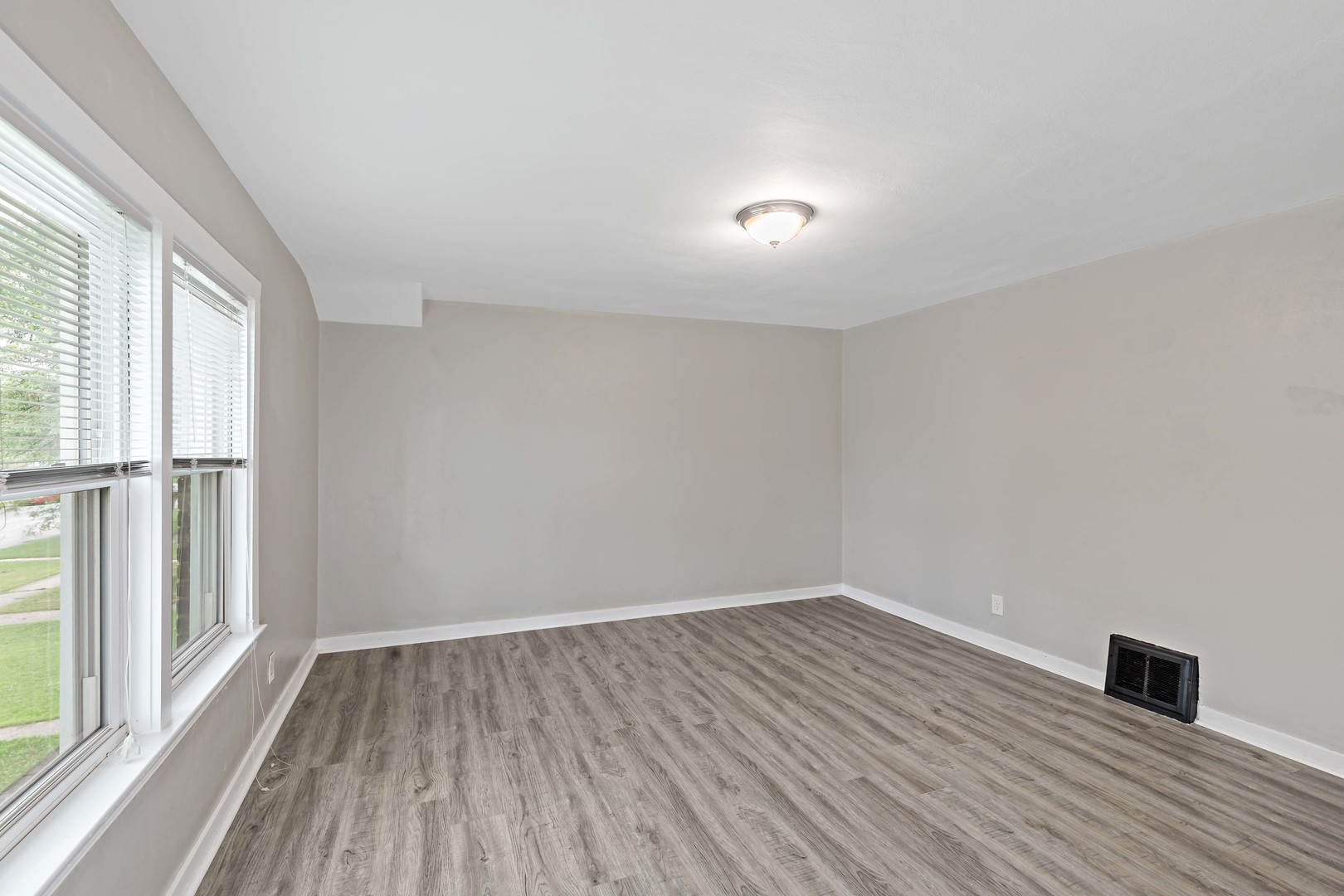 1404 WENTWORTH Avenue #1, Calumet City, IL 60409