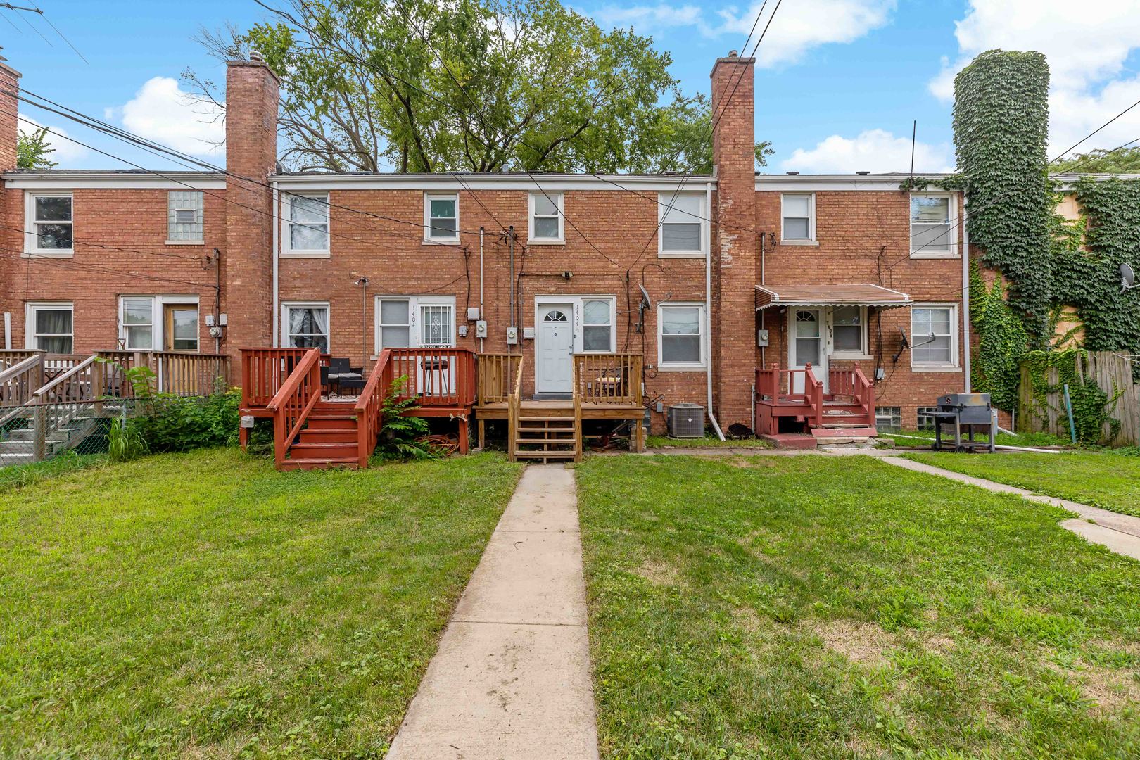 1404 WENTWORTH Avenue #1, Calumet City, IL 60409