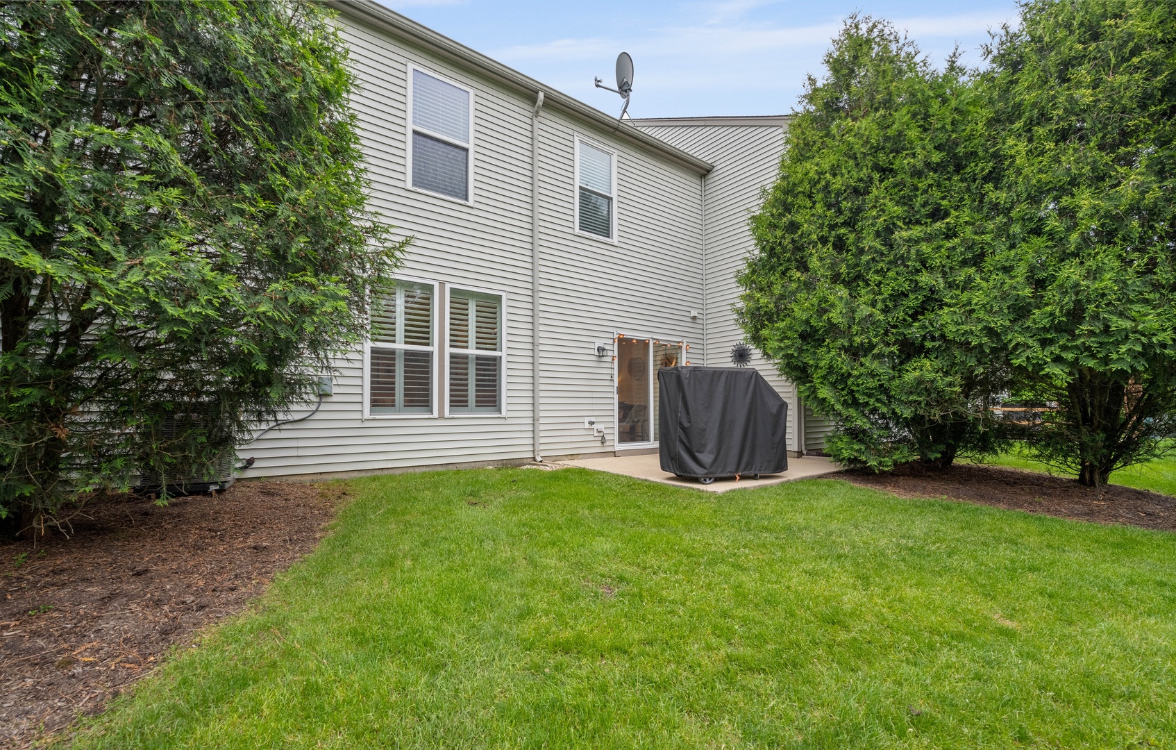 497 METROPOLITAN Street, Aurora, IL 60502