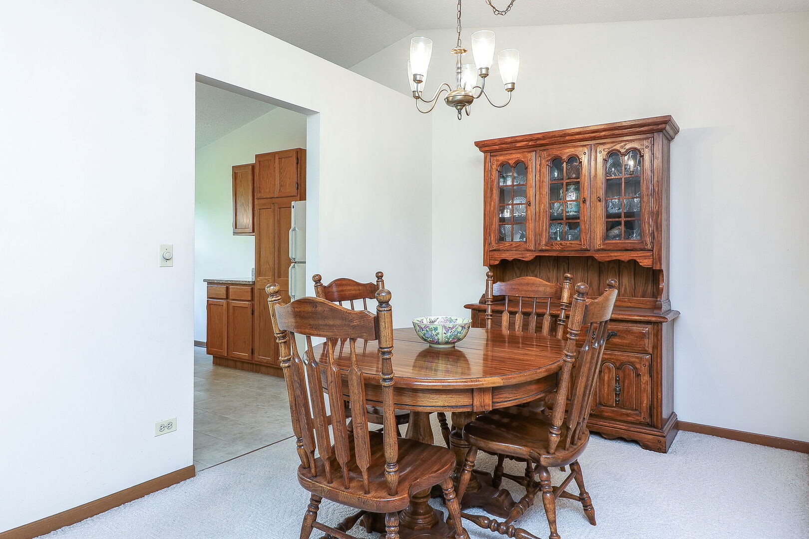 315 Deer Glen Way #2D, Bloomingdale, IL 60108