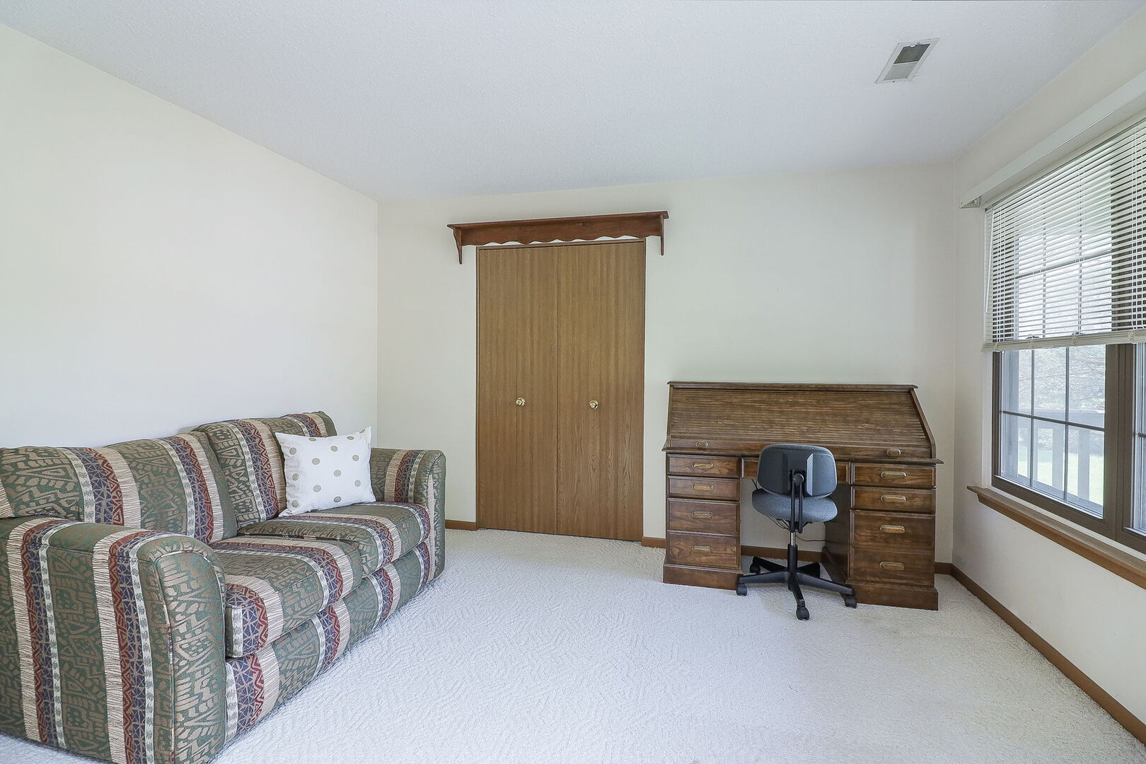 315 Deer Glen Way #2D, Bloomingdale, IL 60108