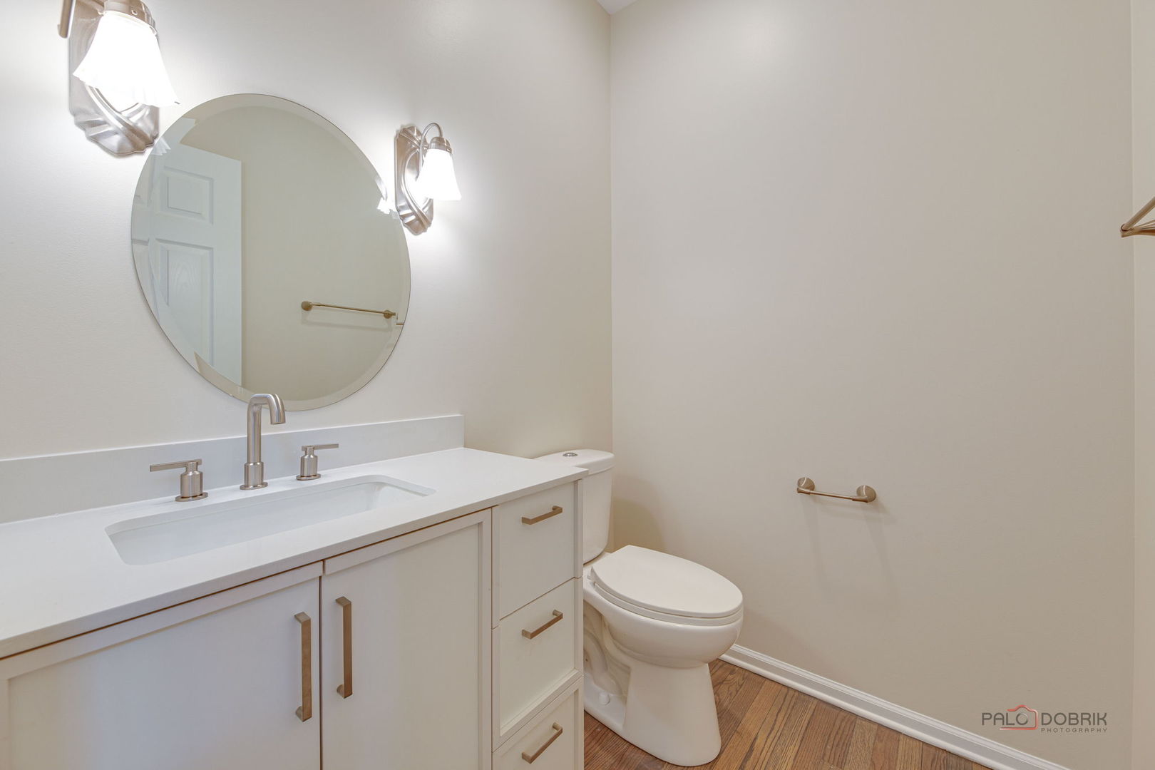 2482 Wyeth Drive, West Chicago, IL 60185