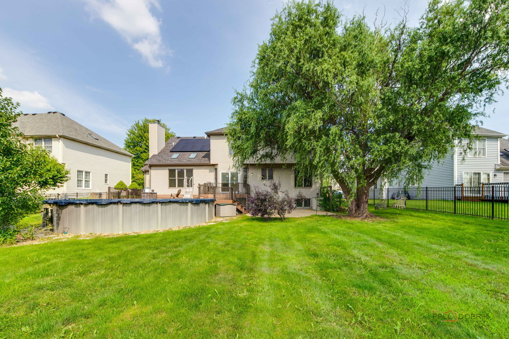 2482 Wyeth Drive, West Chicago, IL 60185