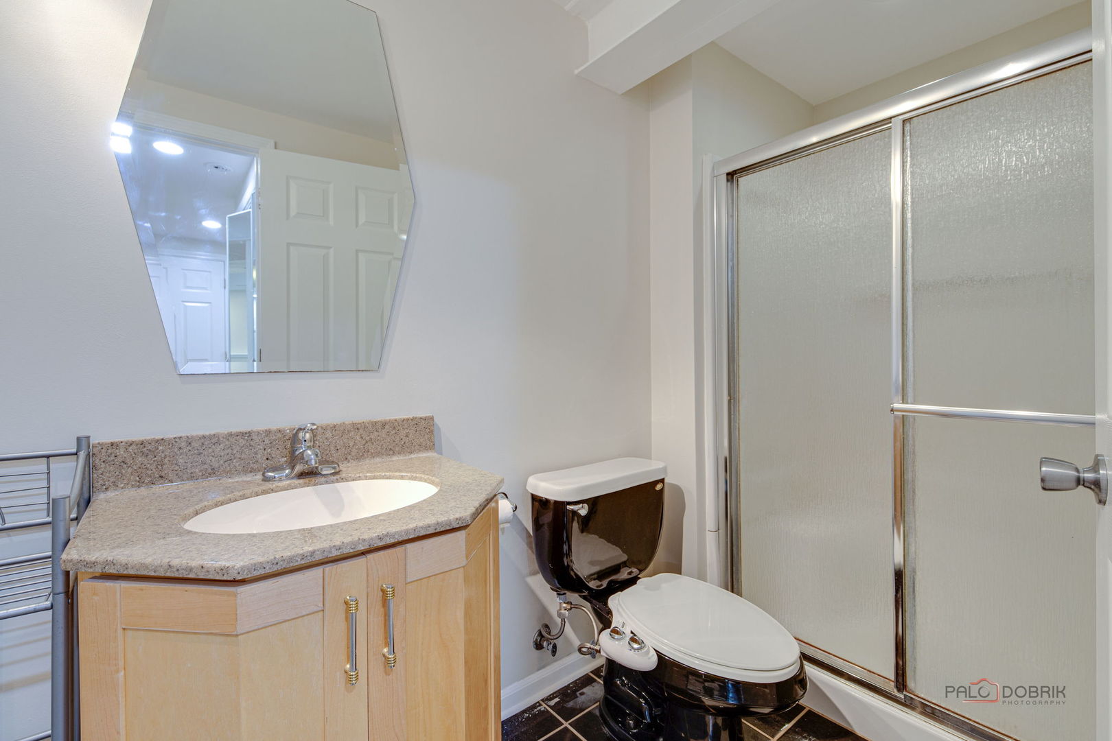2482 Wyeth Drive, West Chicago, IL 60185