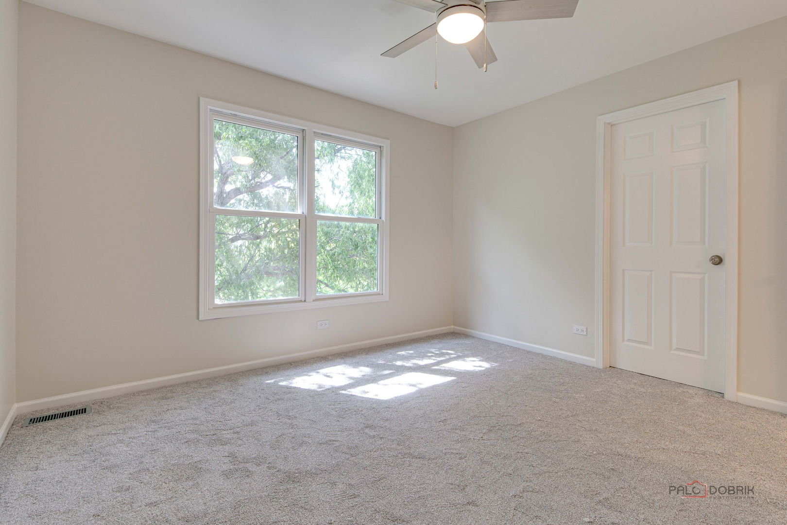 2482 Wyeth Drive, West Chicago, IL 60185