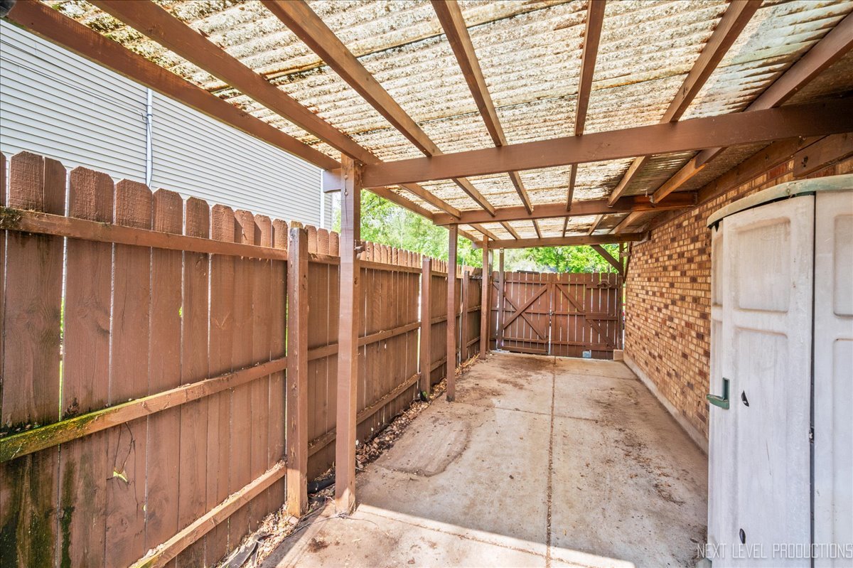 6416 W Rawson Bridge Road, Cary, IL 60013