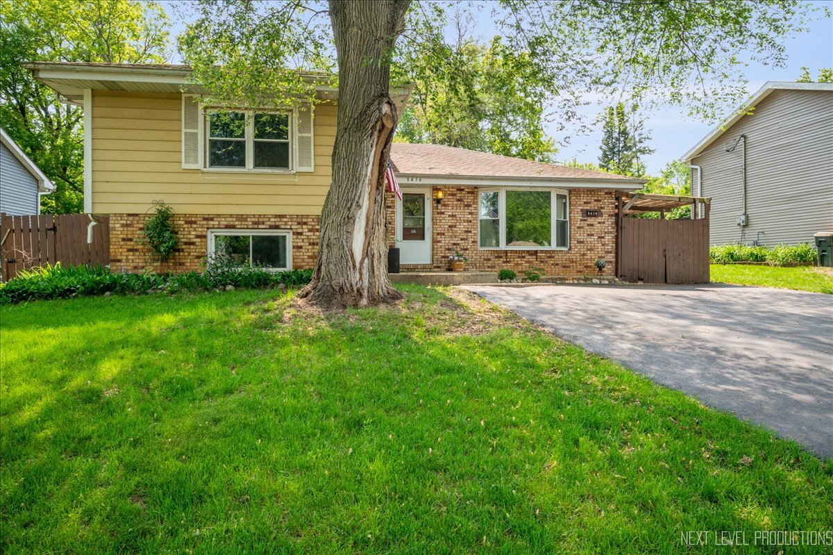 6416 W Rawson Bridge Road, Cary, IL 60013