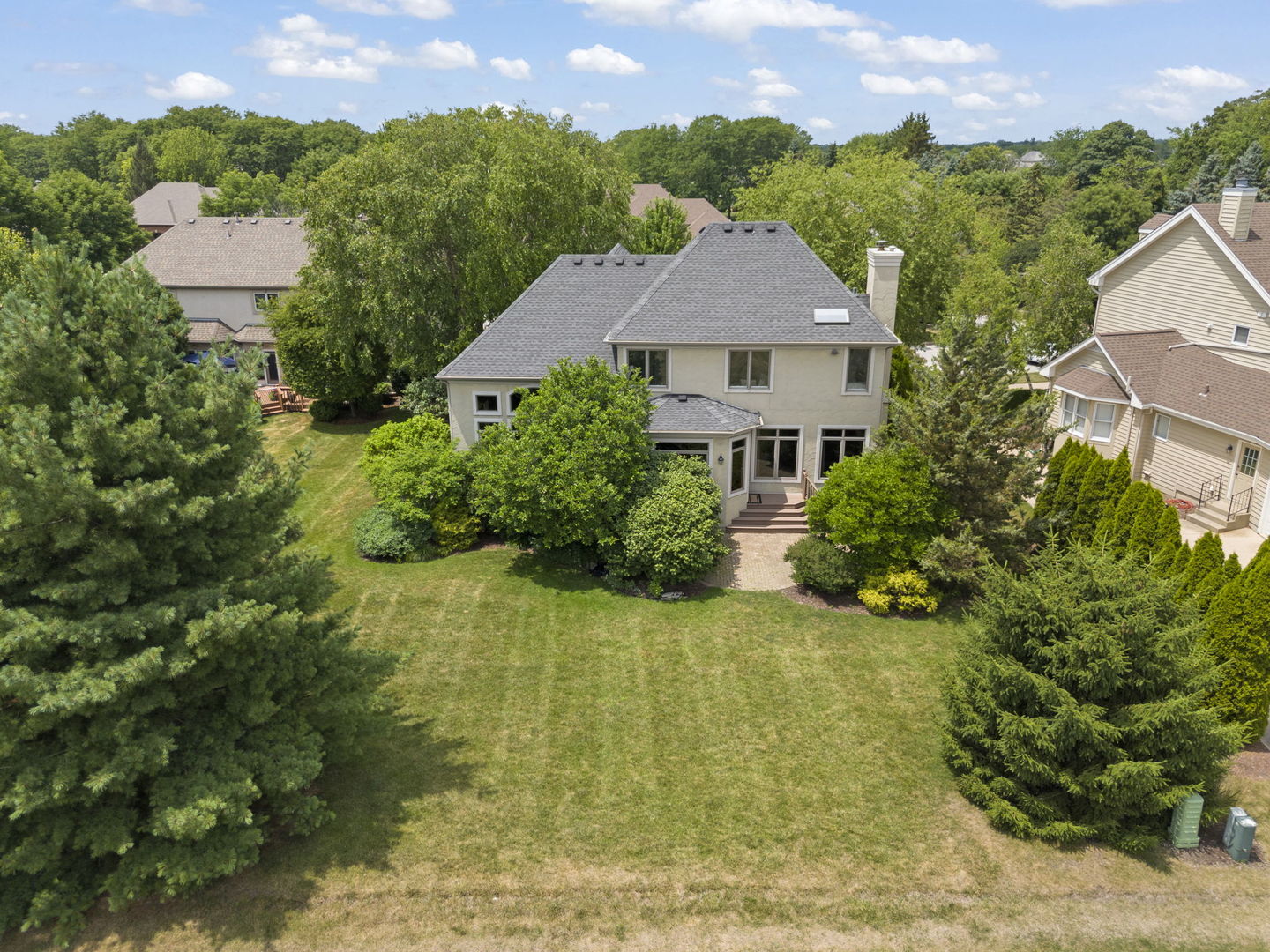 1123 Chadwick Court, Aurora, IL 60502