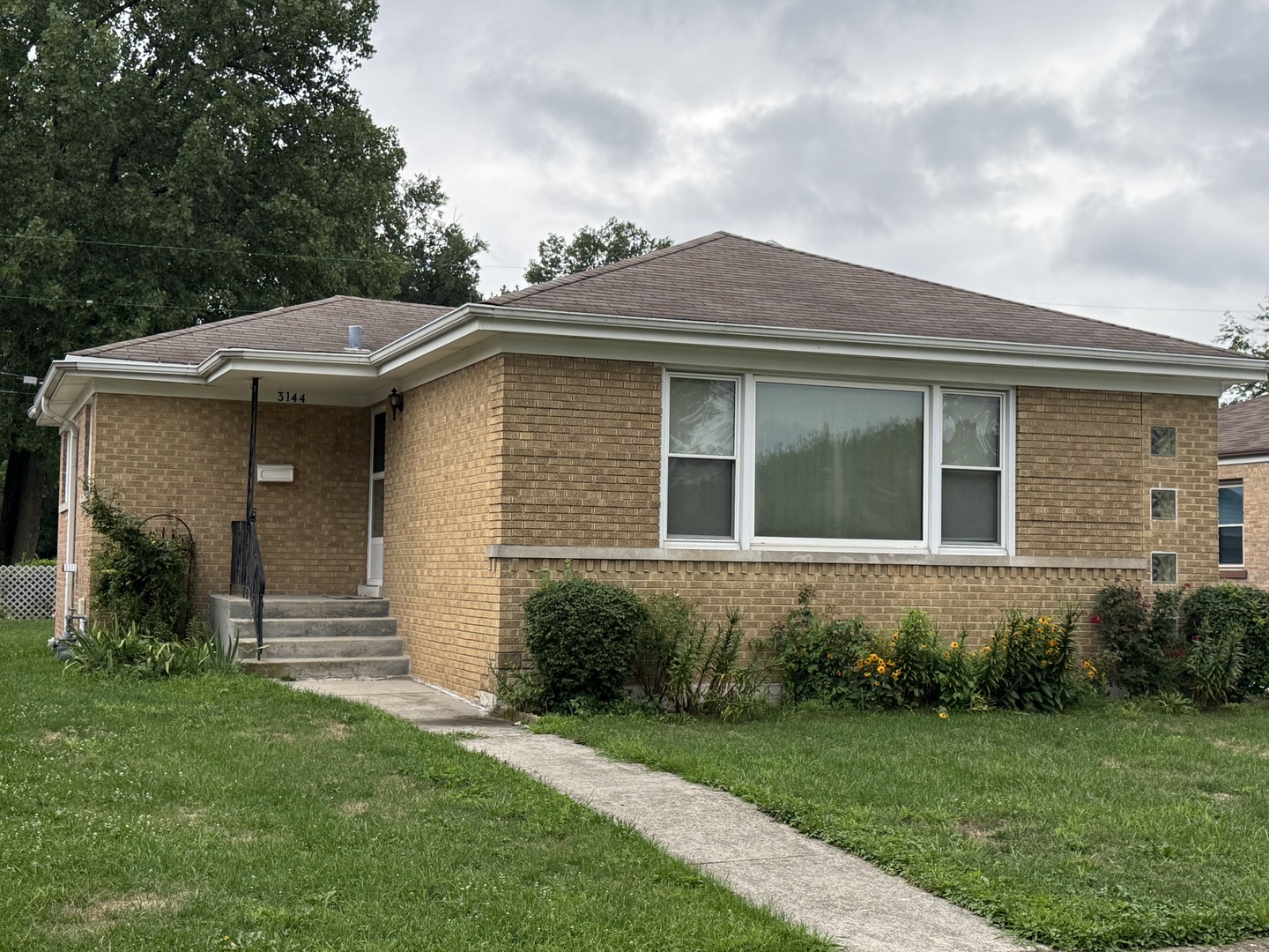 3144 Willow Road, South Chicago Heights, IL 60411