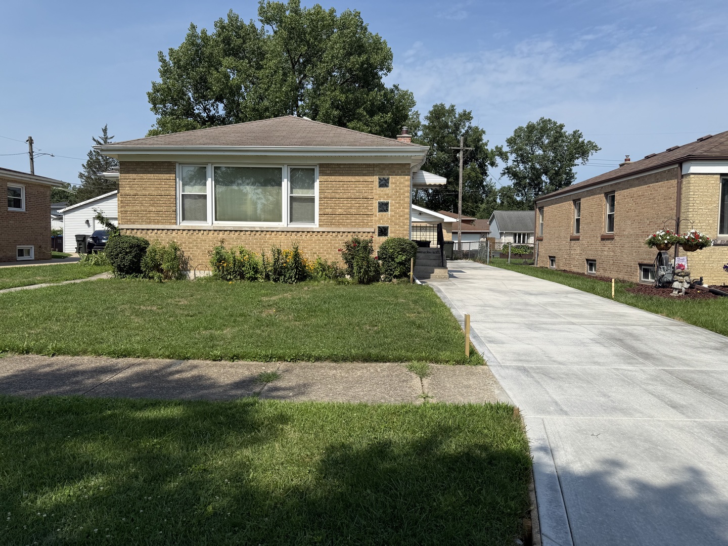 3144 Willow Road, South Chicago Heights, IL 60411