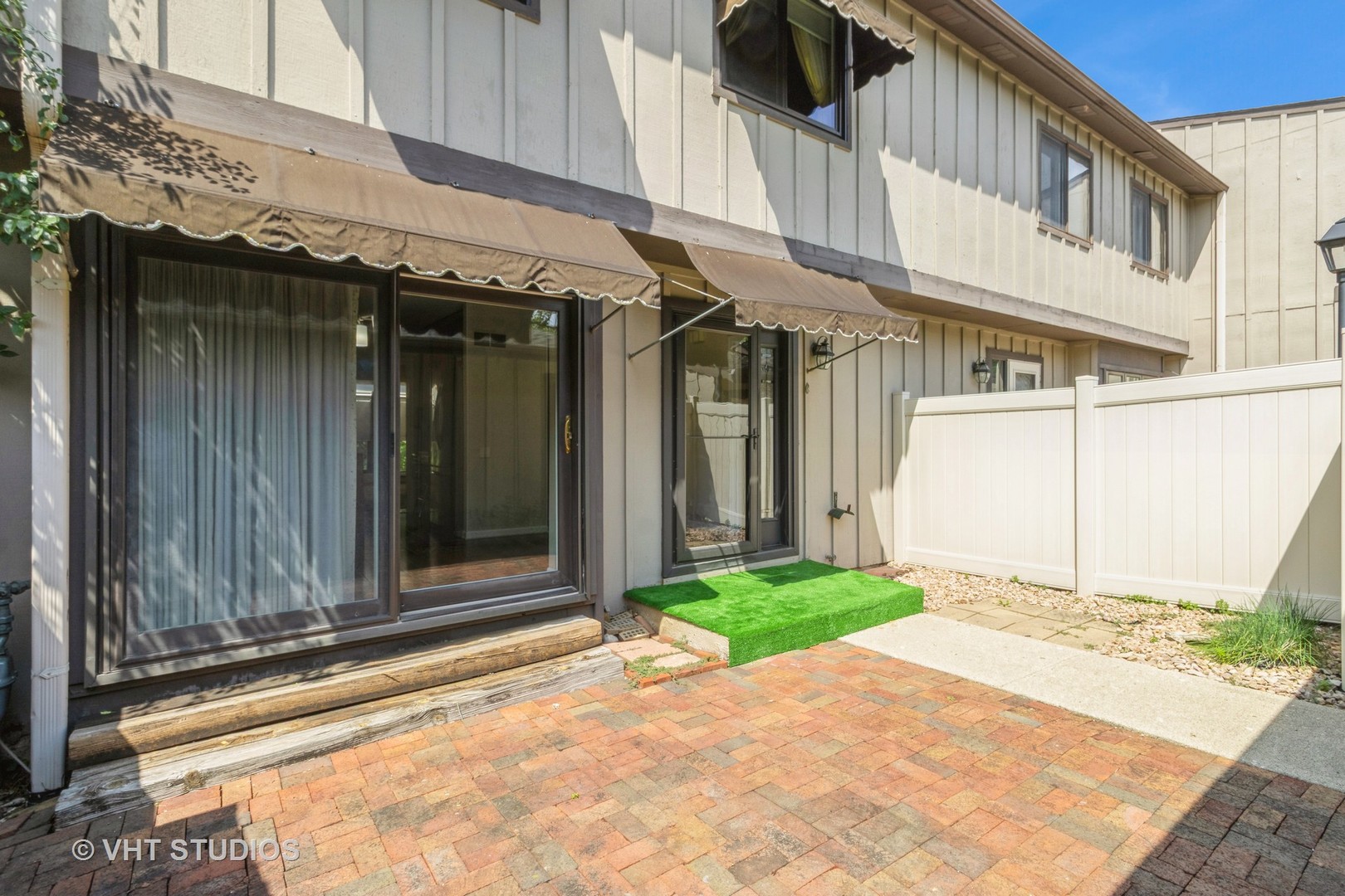 1142 Florimond Drive, Elgin, IL 60123