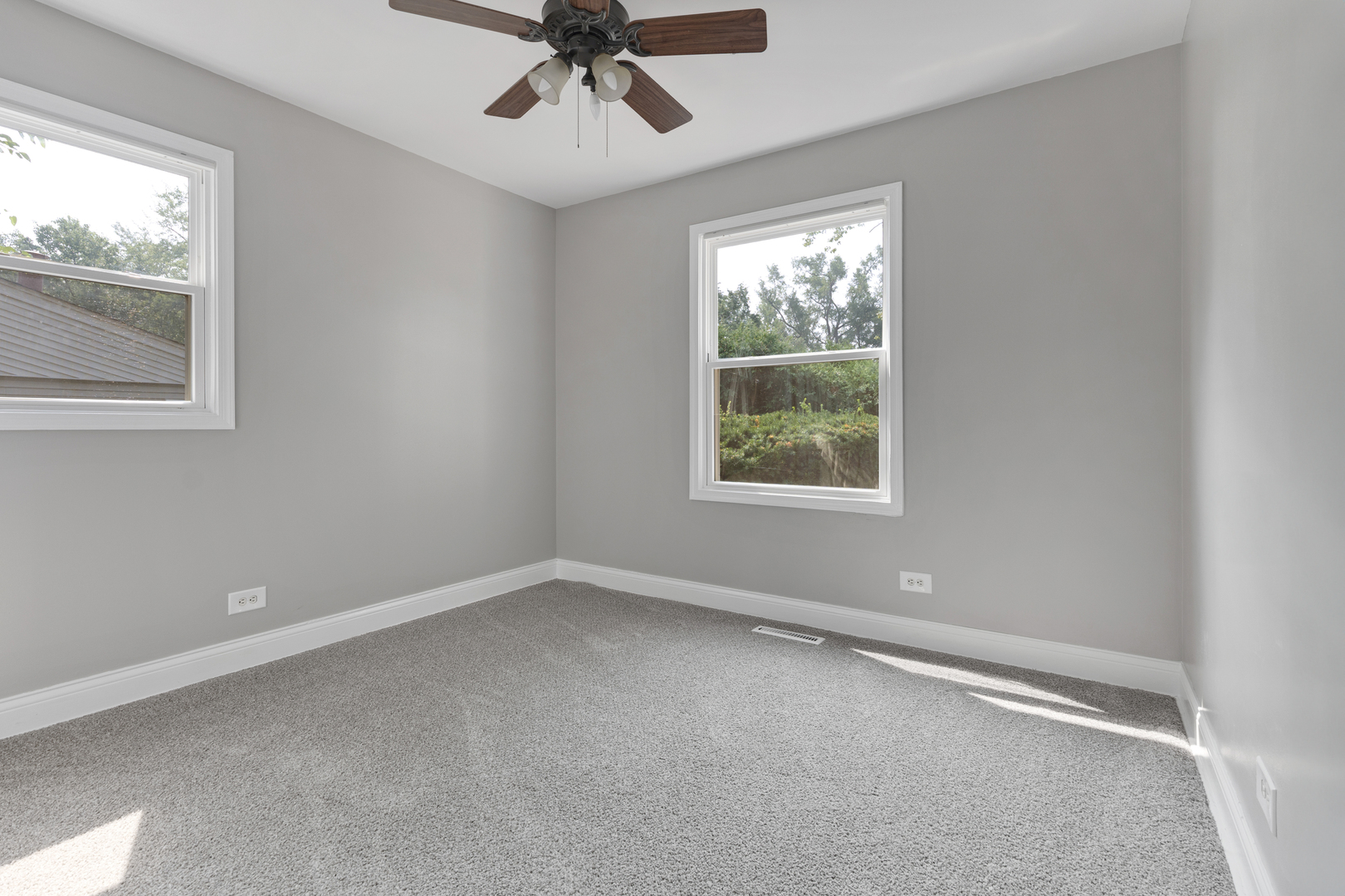 1684 POPLAR Avenue, Hanover Park, IL 60133