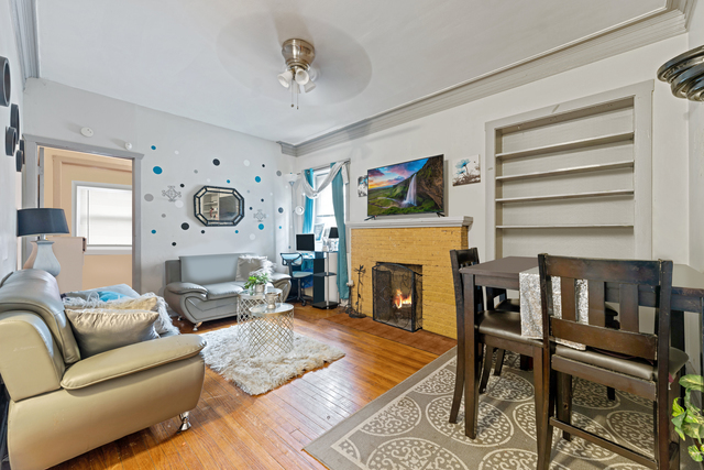 98 W 15th Street, Chicago Heights, IL 60411