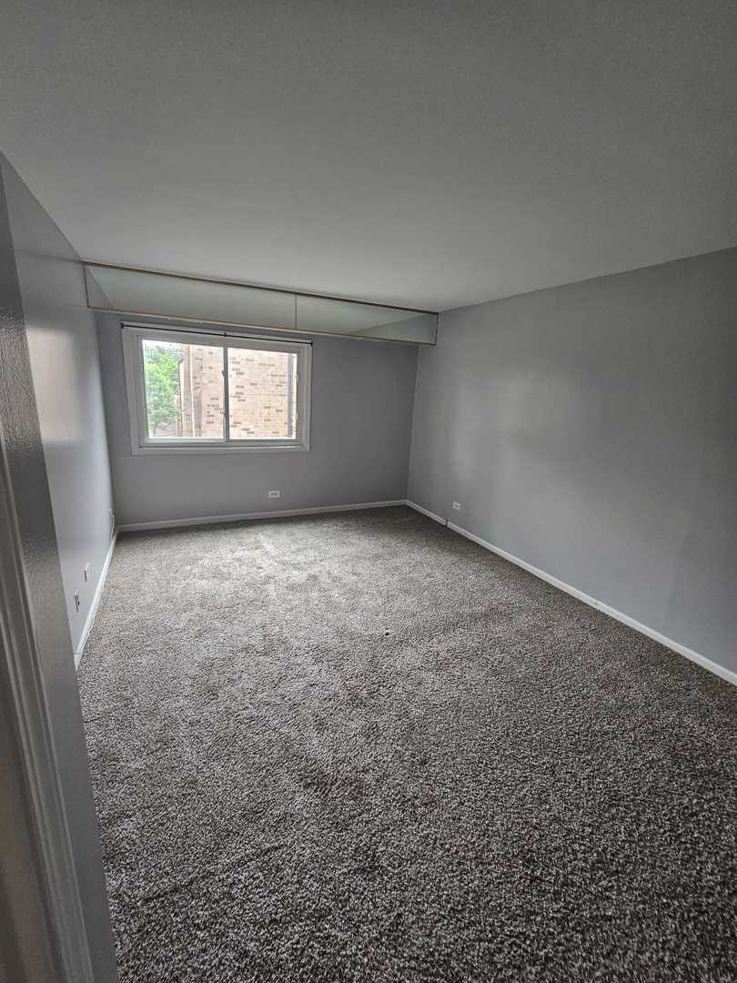1100 E RANDVILLE Drive #304, Palatine, IL 60074