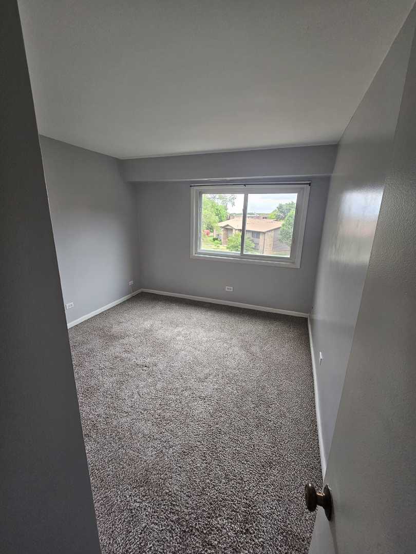 1100 E RANDVILLE Drive #304, Palatine, IL 60074