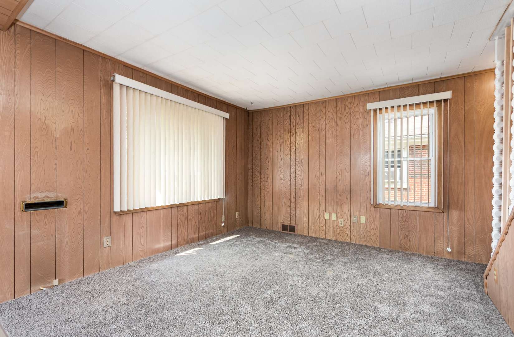 1412 Nicholson Street, Joliet, IL 60435