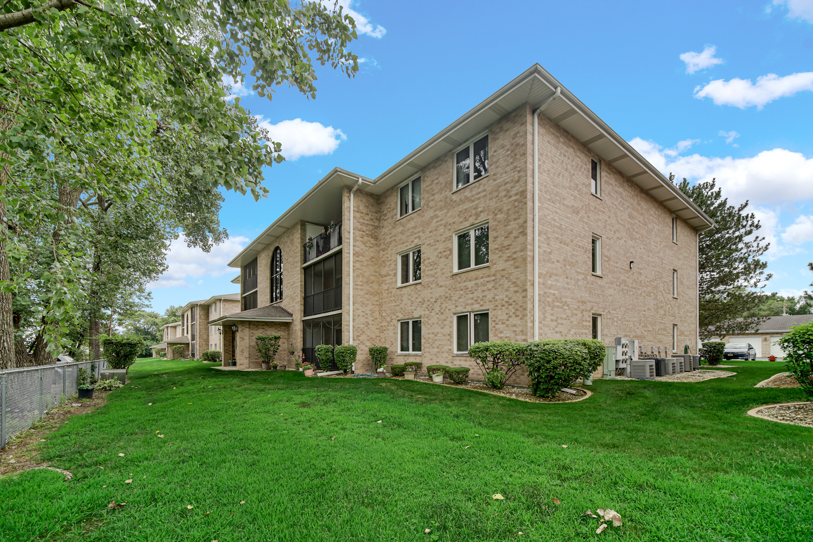 4930 134th Court #312, Crestwood, IL 60418