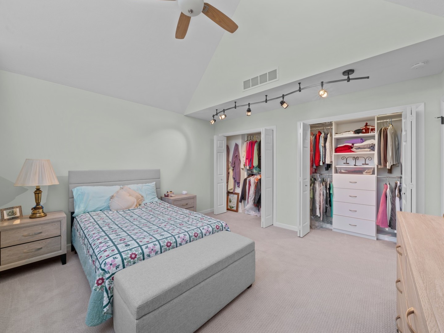 2411 Reynolds Manor Street #2411, Ottawa, IL 61350