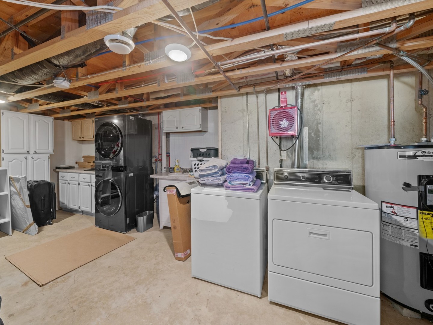 2411 Reynolds Manor Street #2411, Ottawa, IL 61350