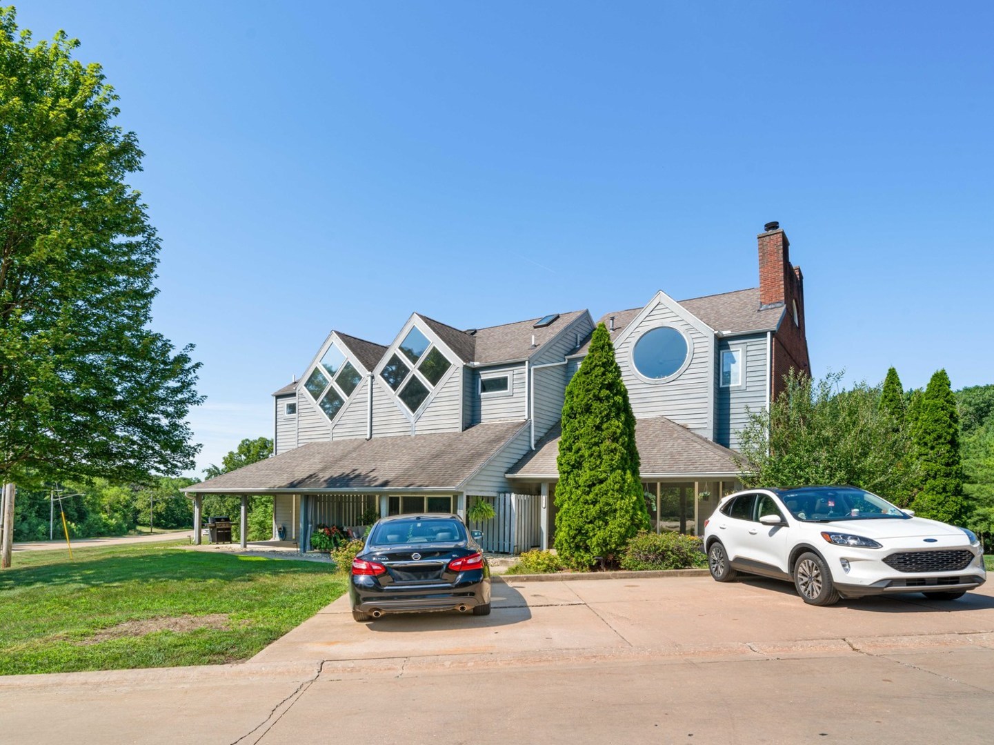 2411 Reynolds Manor Street #2411, Ottawa, IL 61350