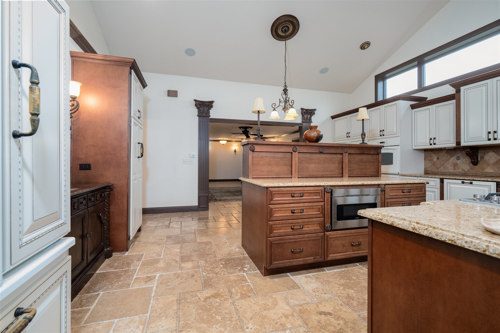 3903 Dunloe Place, Bloomington, IL 61704