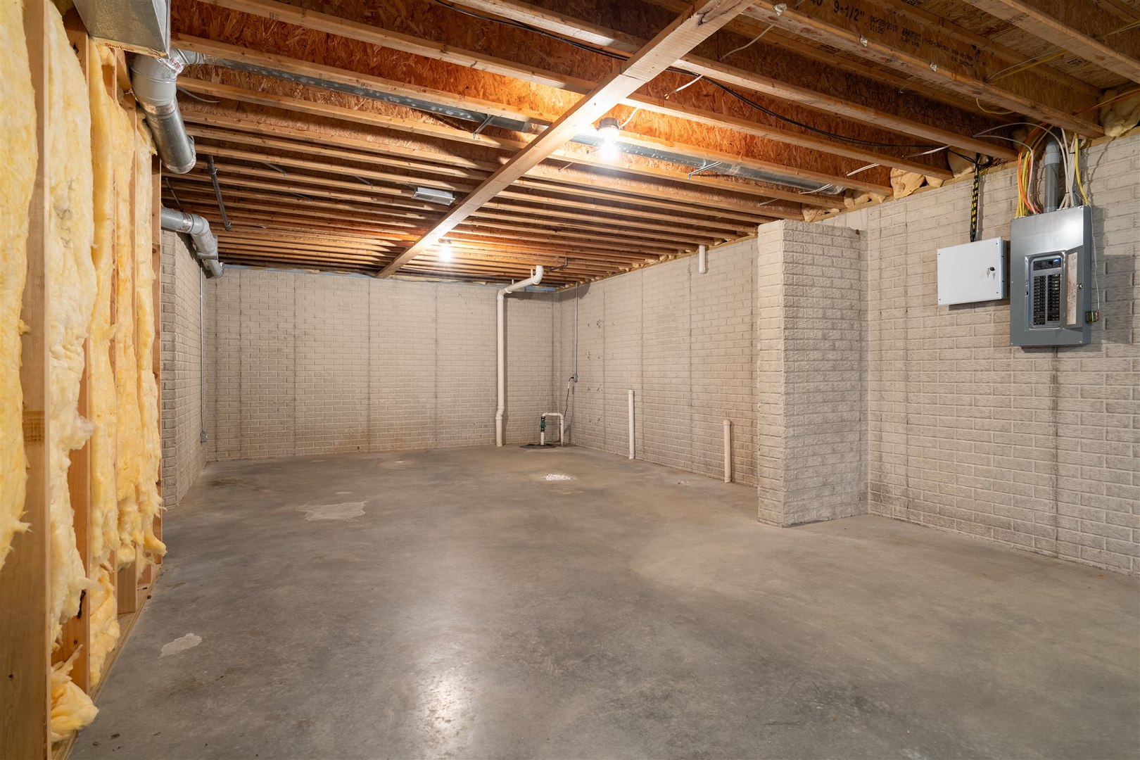 3903 Dunloe Place, Bloomington, IL 61704