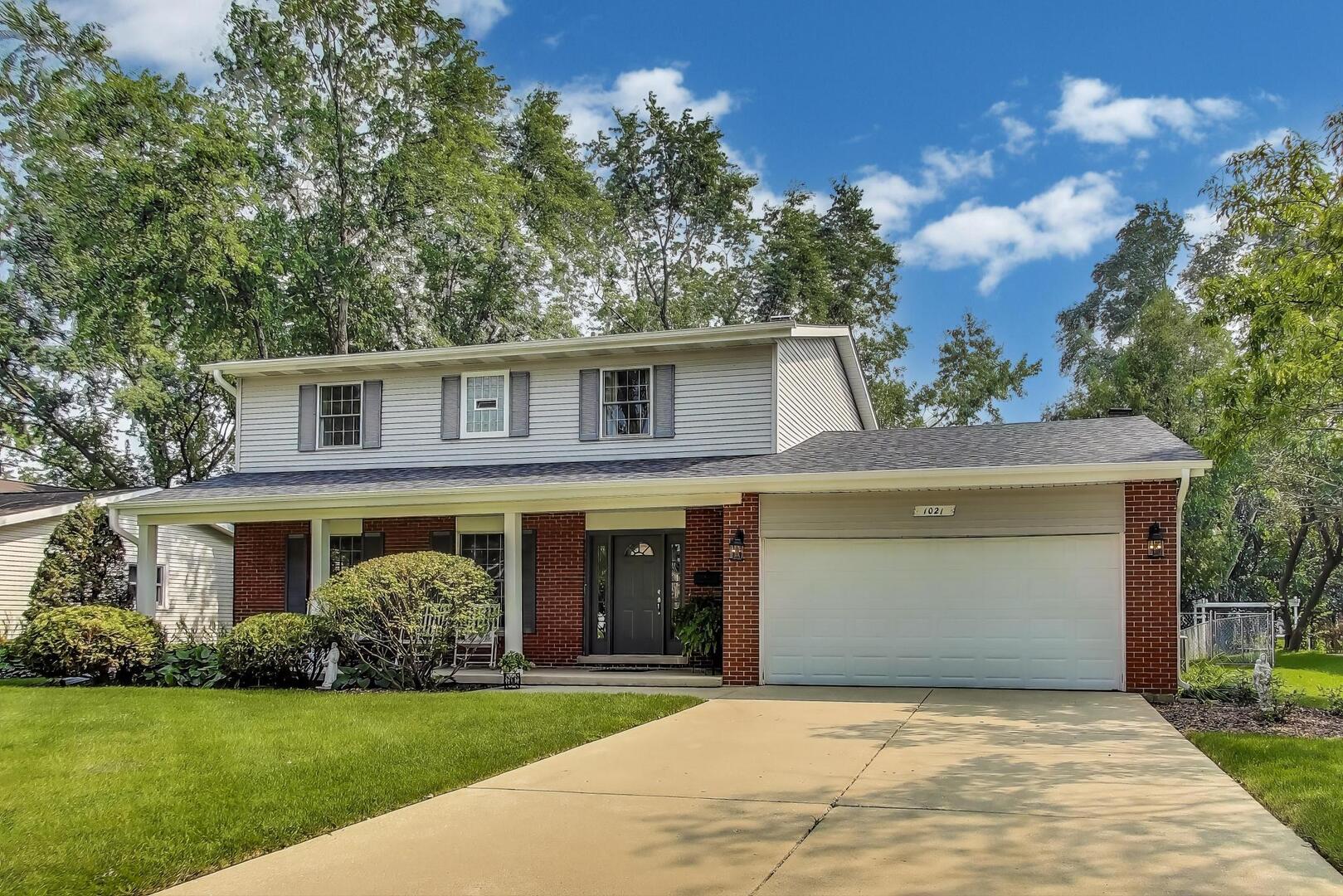 1021 Tamarack Drive, Darien, IL 60561