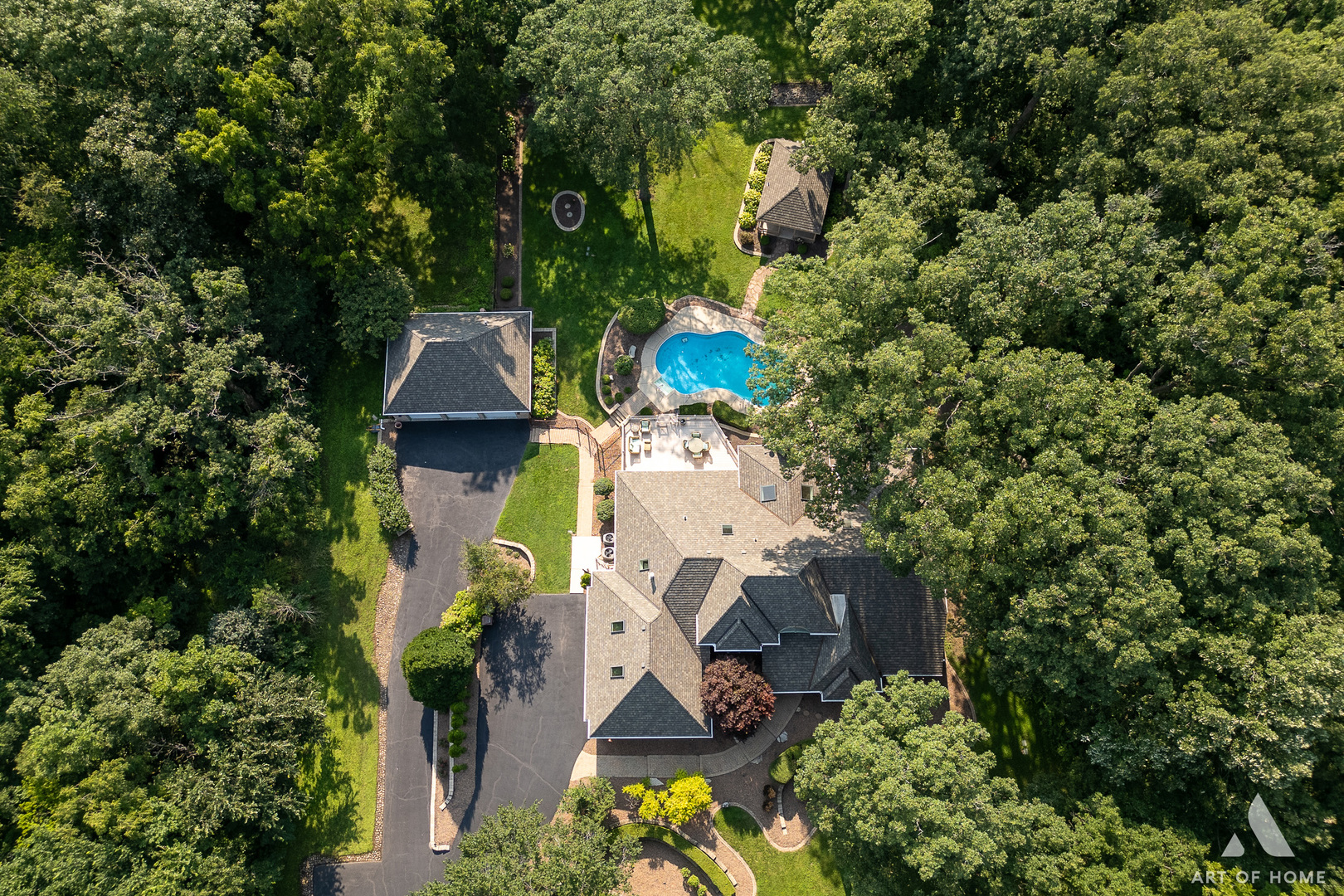 19800 Woodside Drive, New Lenox, IL 60451