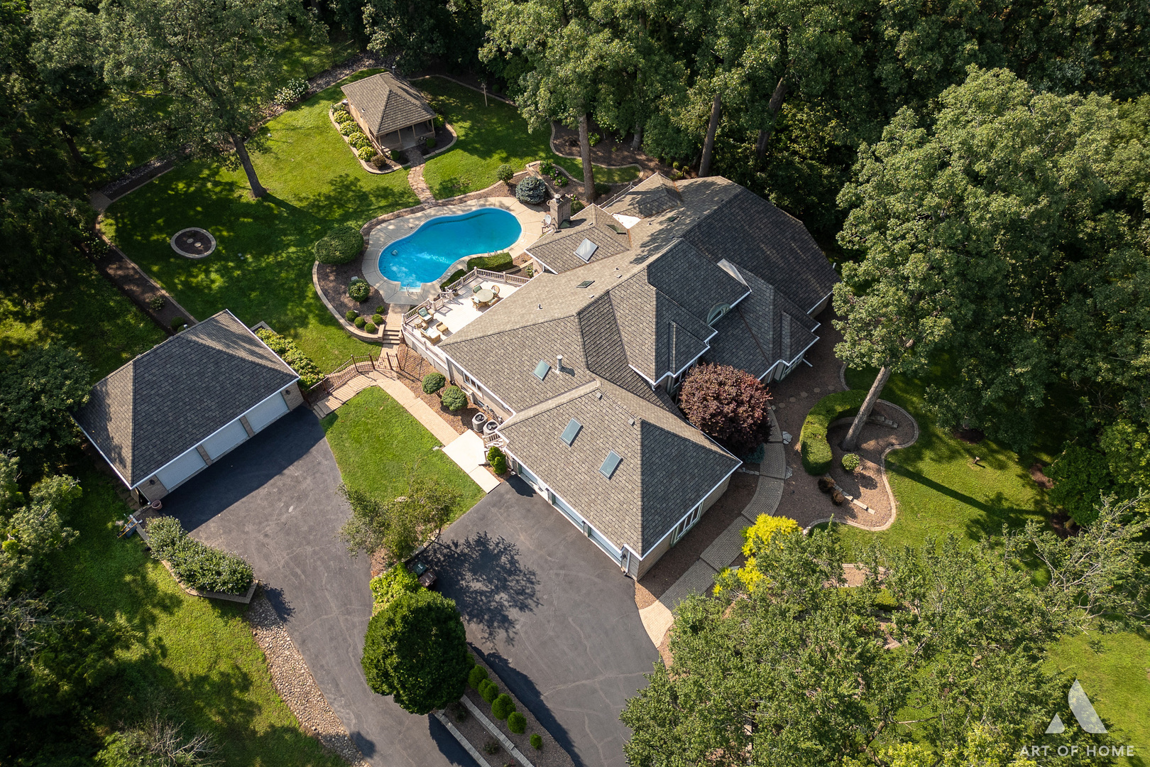 19800 Woodside Drive, New Lenox, IL 60451