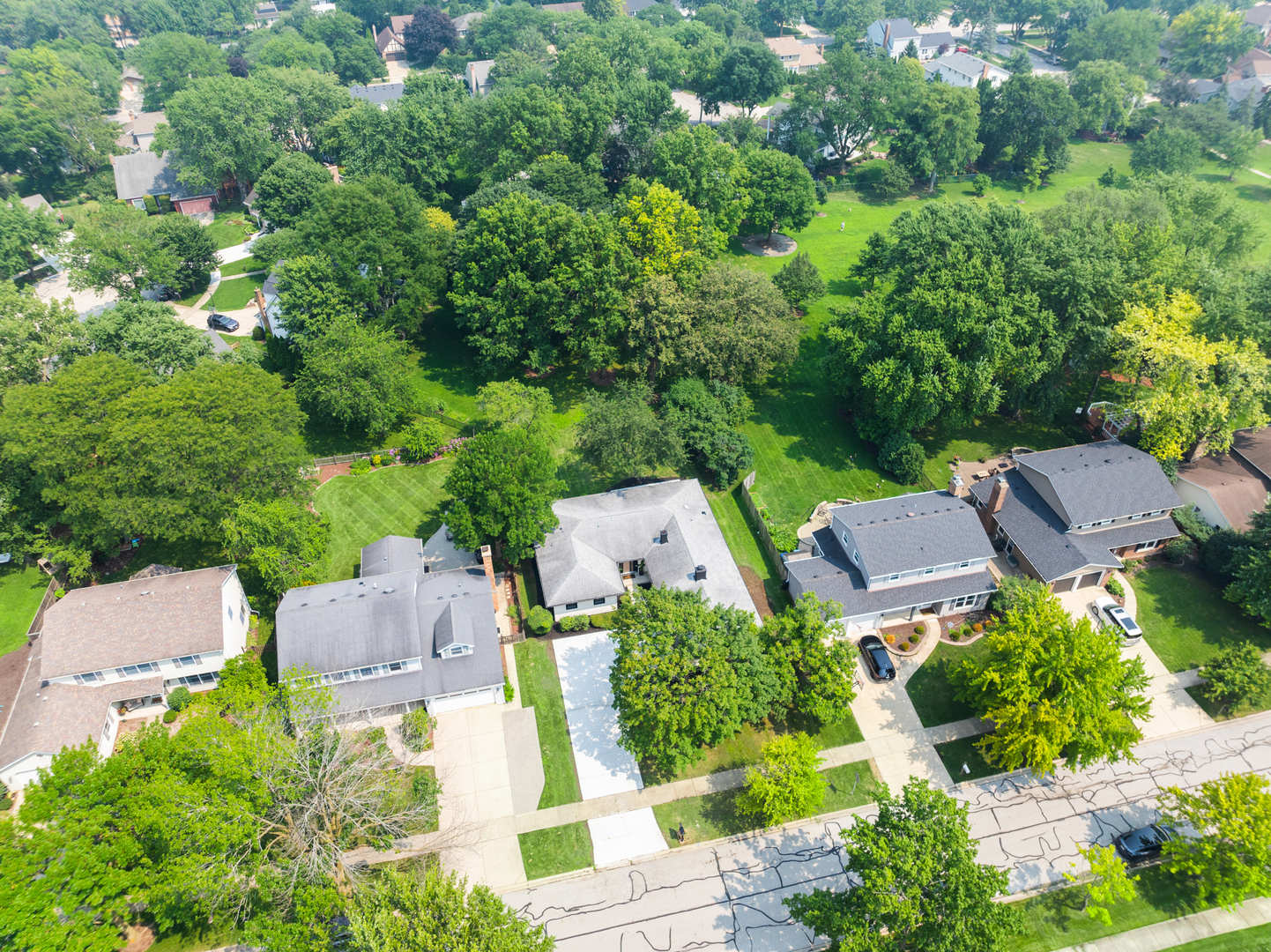 104 Devon Lane, Naperville, IL 60540