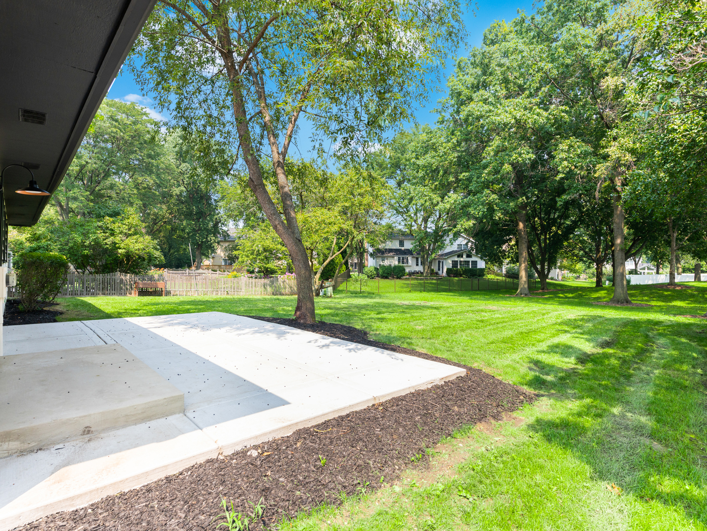 104 Devon Lane, Naperville, IL 60540