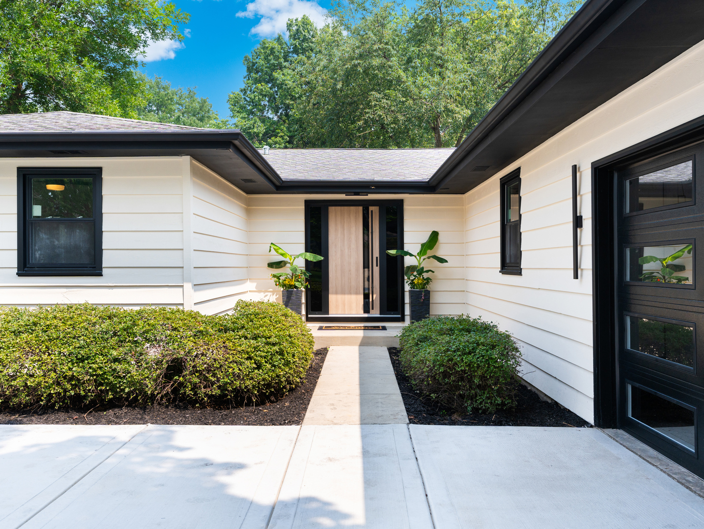 104 Devon Lane, Naperville, IL 60540