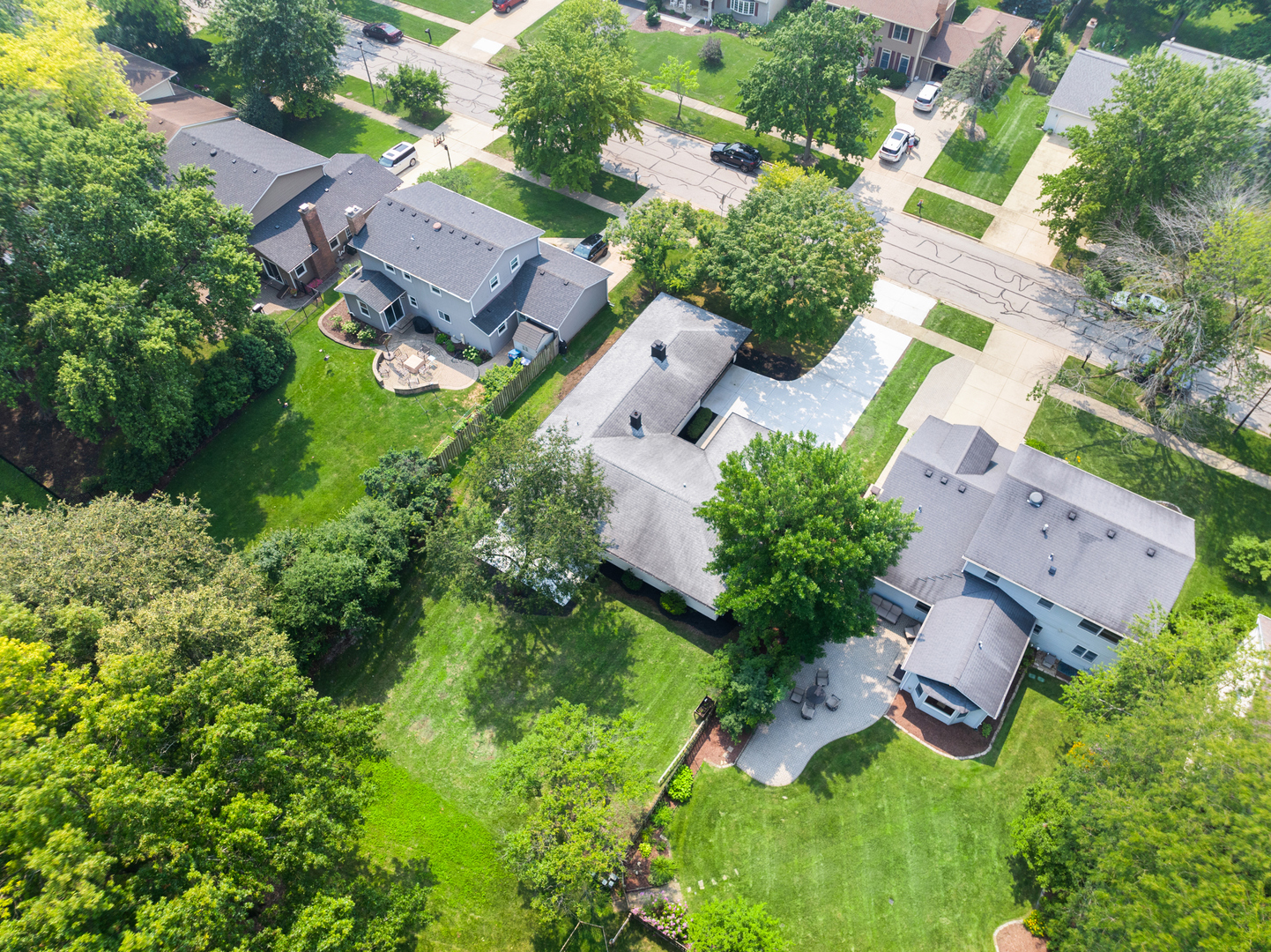 104 Devon Lane, Naperville, IL 60540