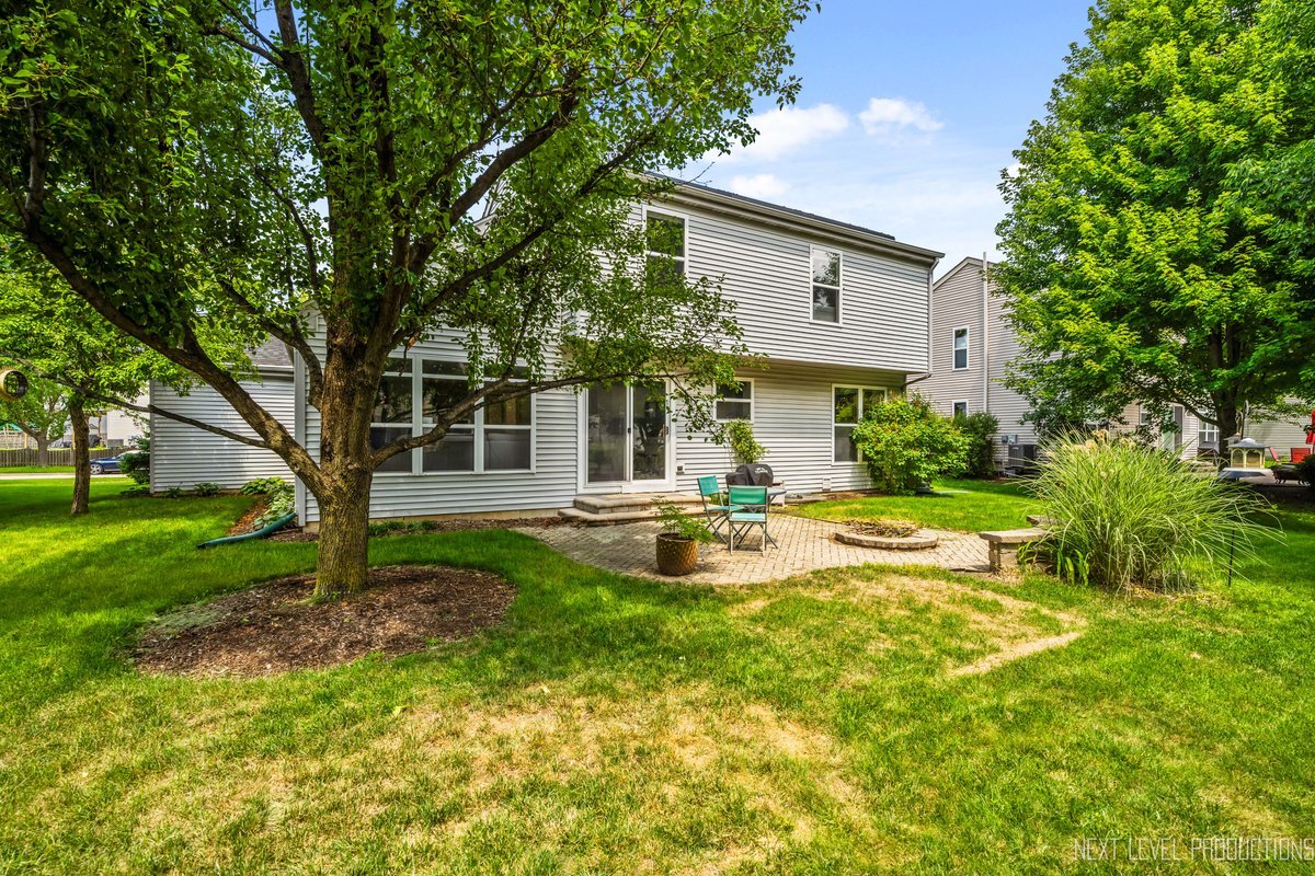 2510 Little Creek Lane, Aurora, IL 60506