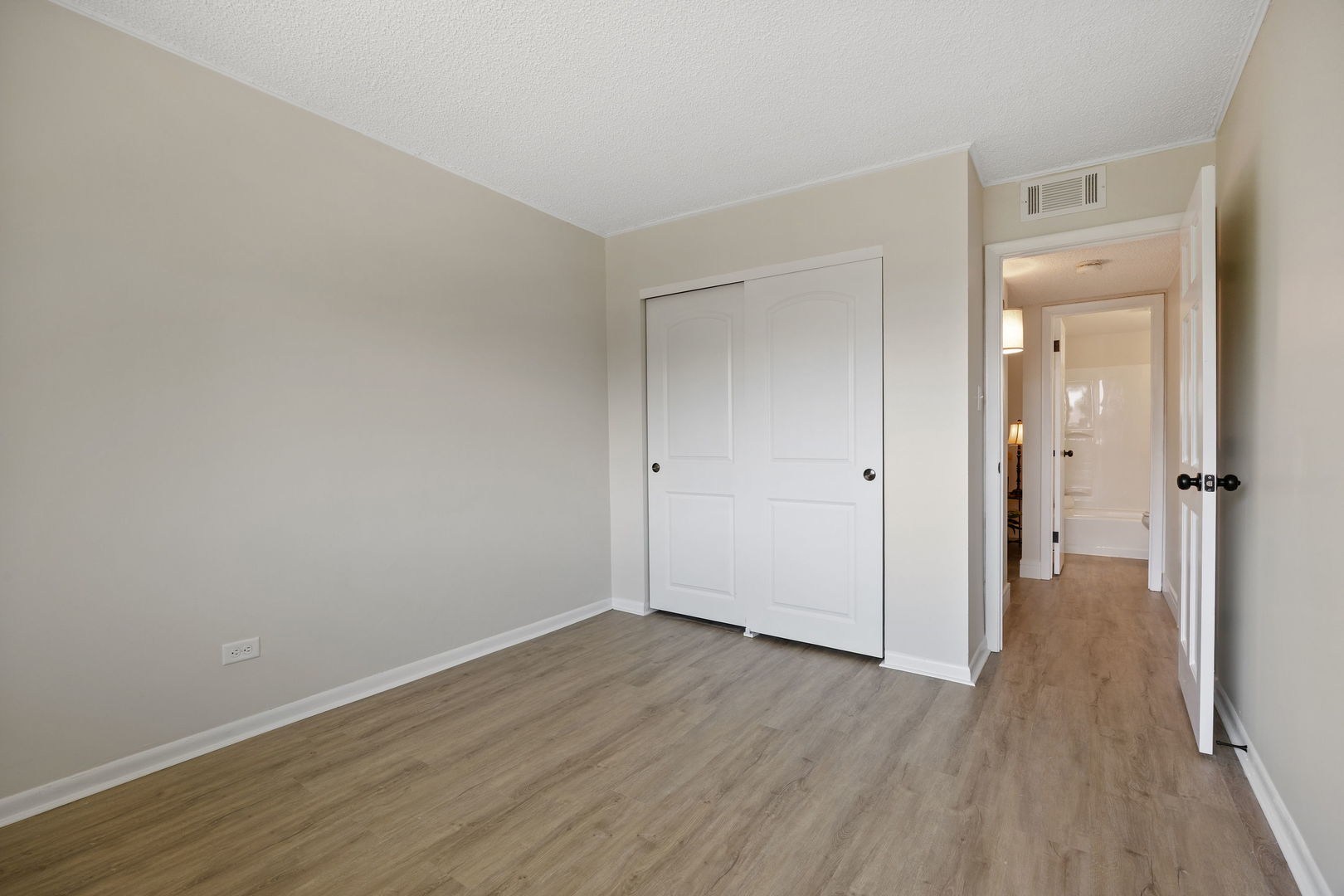 10210 Washington Avenue #305, Oak Lawn, IL 60453
