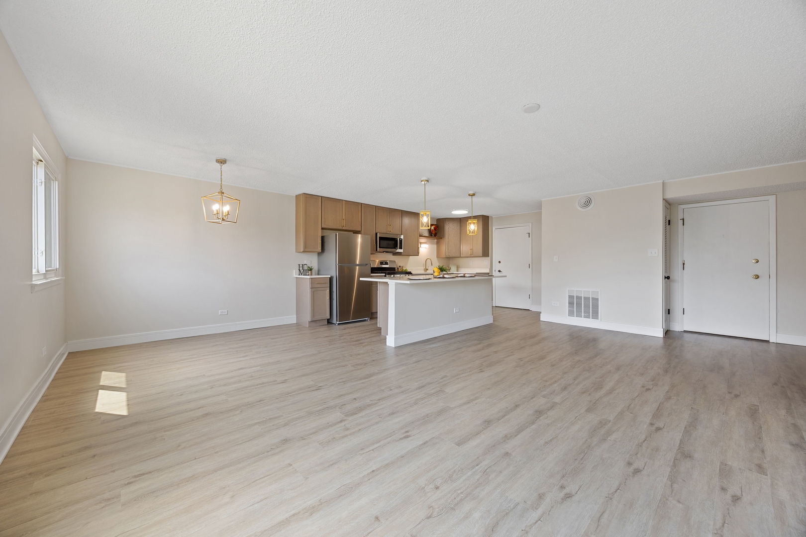 10210 Washington Avenue #305, Oak Lawn, IL 60453