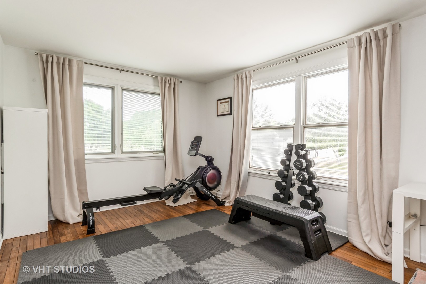 1581 Chippewa Drive, Naperville, IL 60563