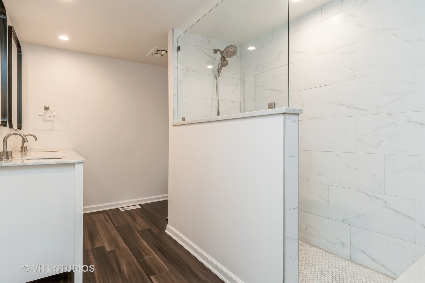 1581 Chippewa Drive, Naperville, IL 60563